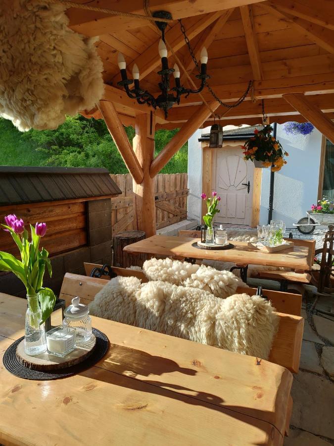 하보우카 Malinovy Sen B&B 외부 사진