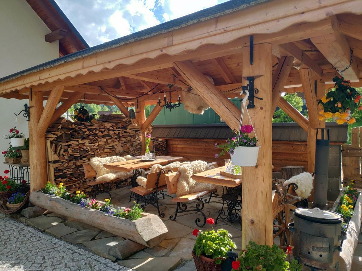 하보우카 Malinovy Sen B&B 외부 사진